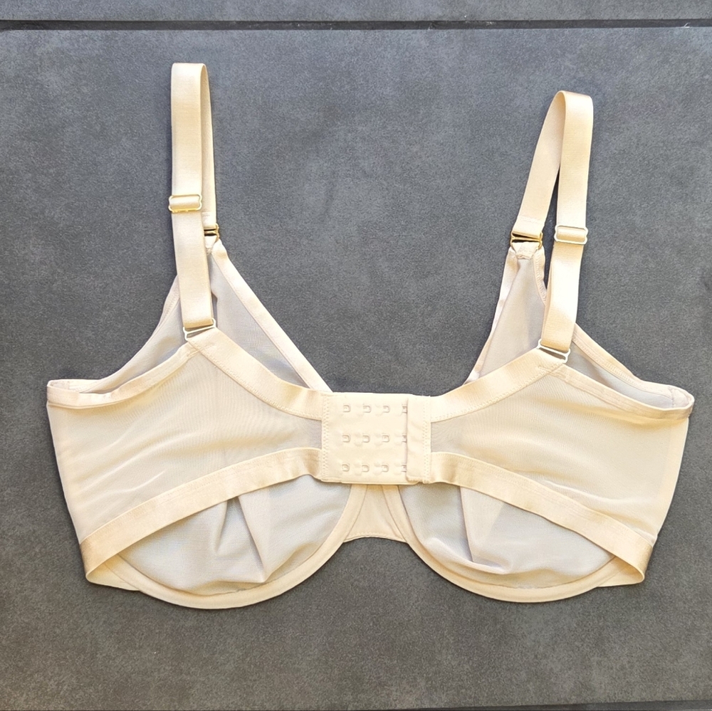 Soma Unbelievable Minimizer Bra 38G - Picture 7 of 11